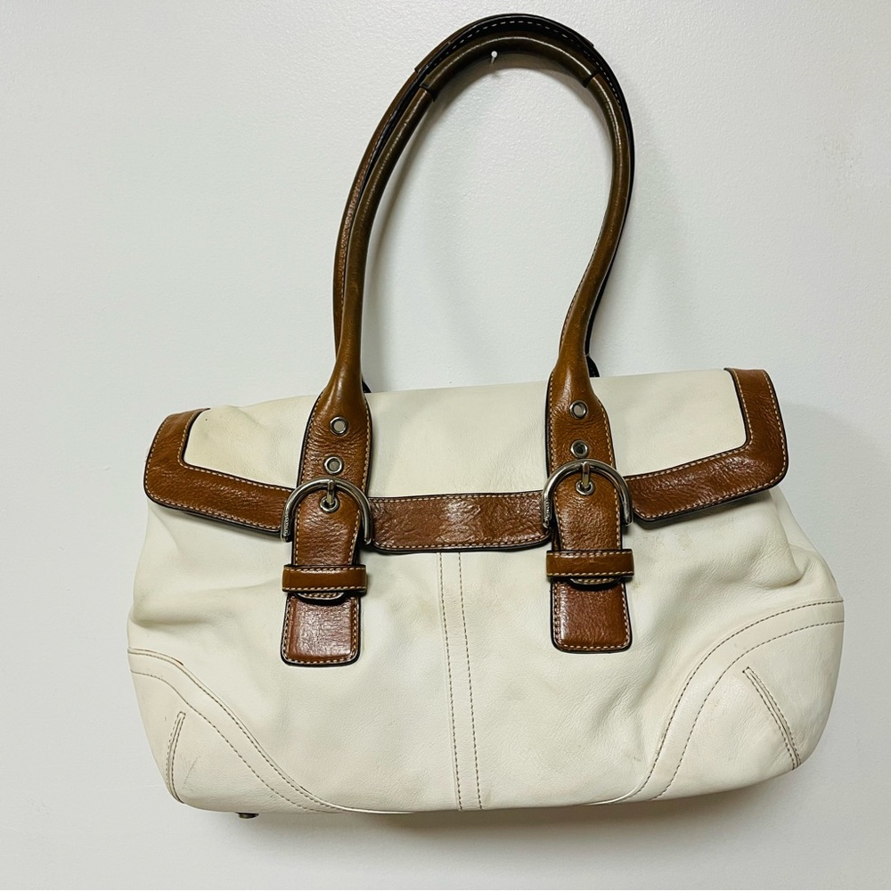 Coach Soho Flap 2 Tone White/Brown Leather Purse Y2K Buckle Shoulder Bag